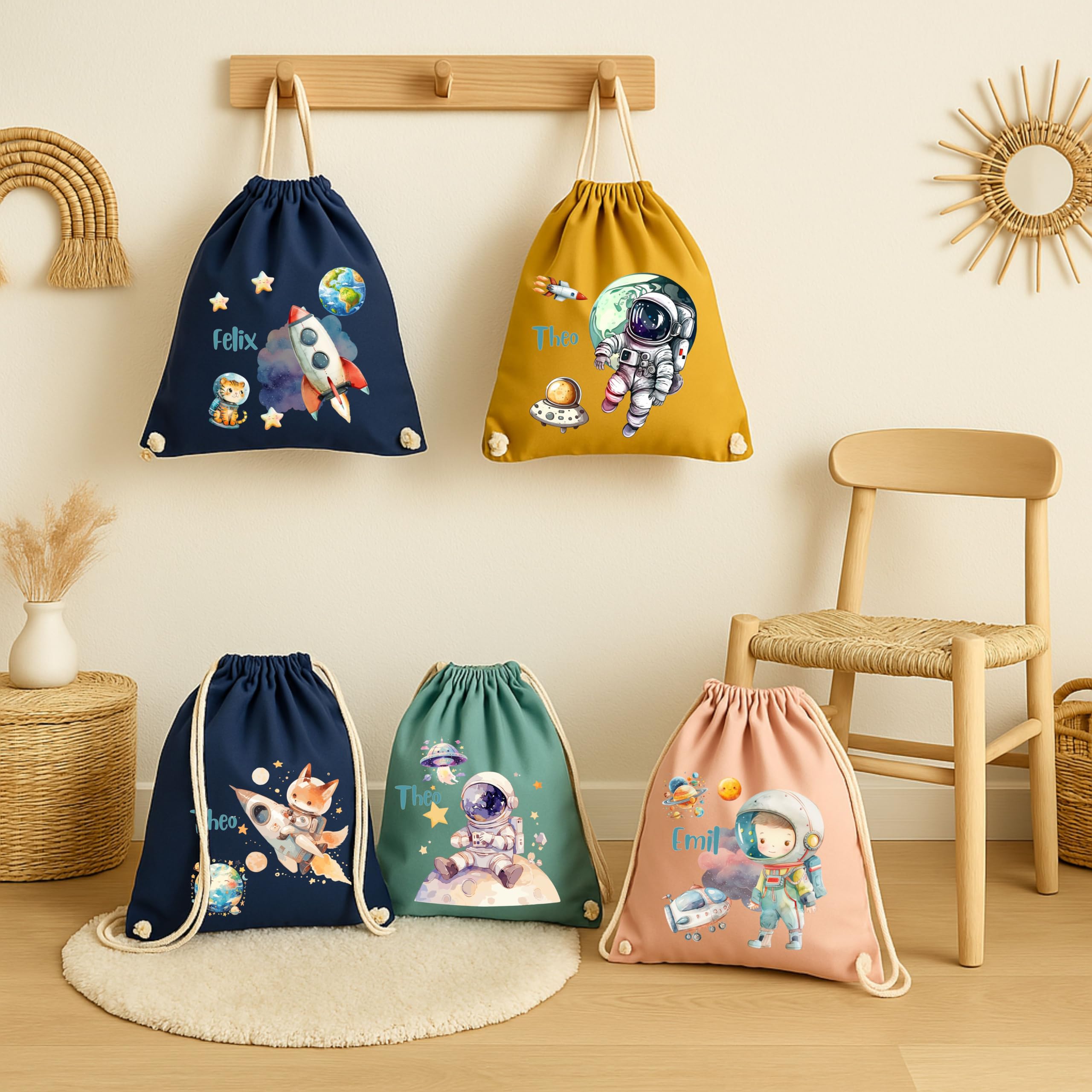 Turnbeutel für Kinder mit Weltall Motiven personalisiert