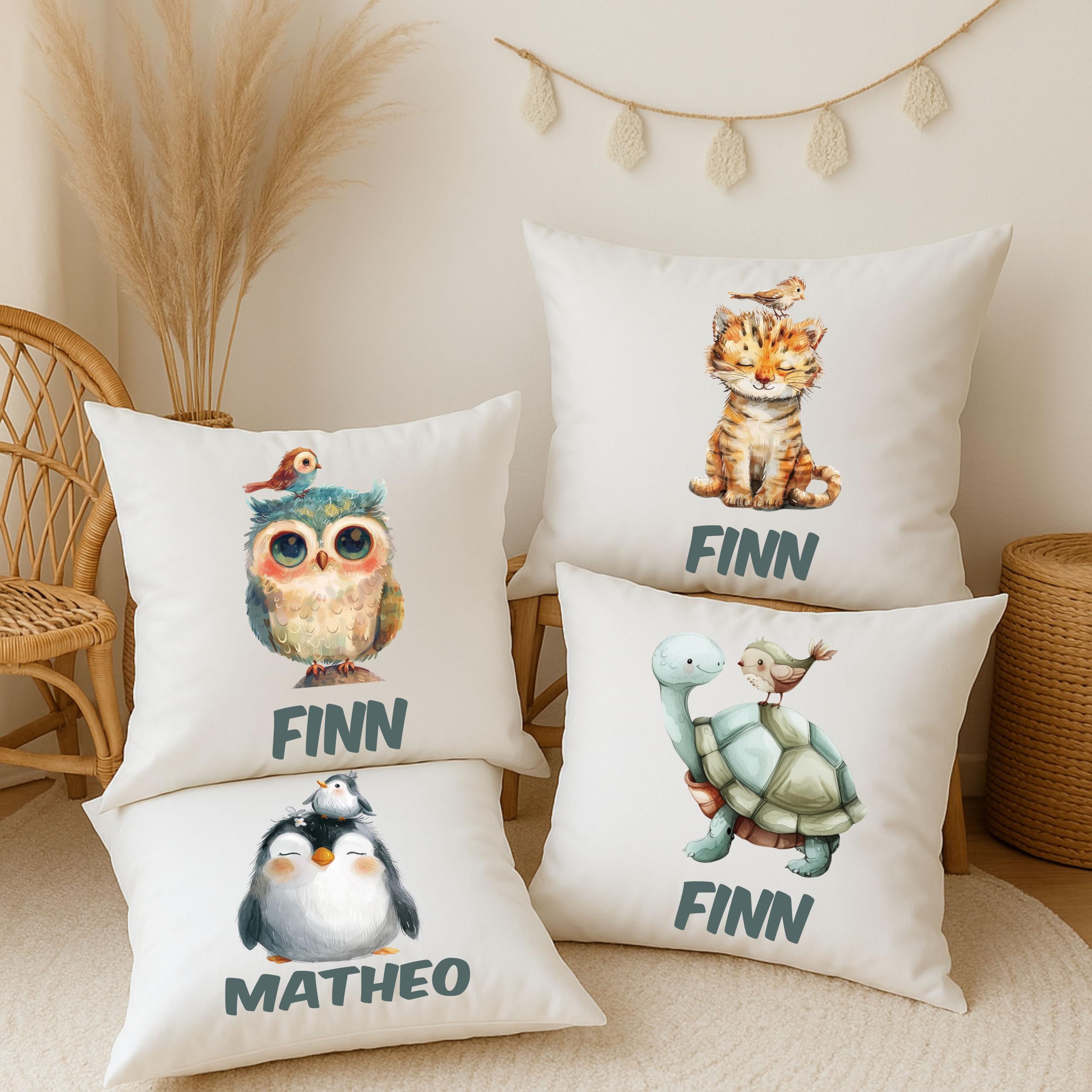 Kissen mit bunten Tieren & Namen – Panda, Pinguin & Co. – personalisiert