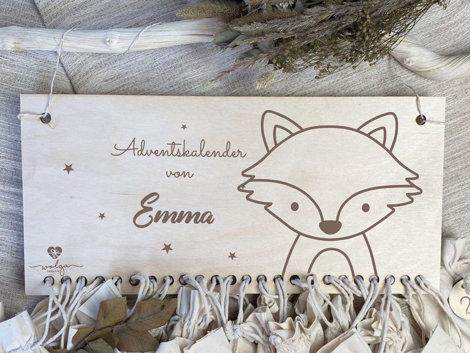 Einzigartiger Holz-Adventskalender mit Namensgravur Fuchs