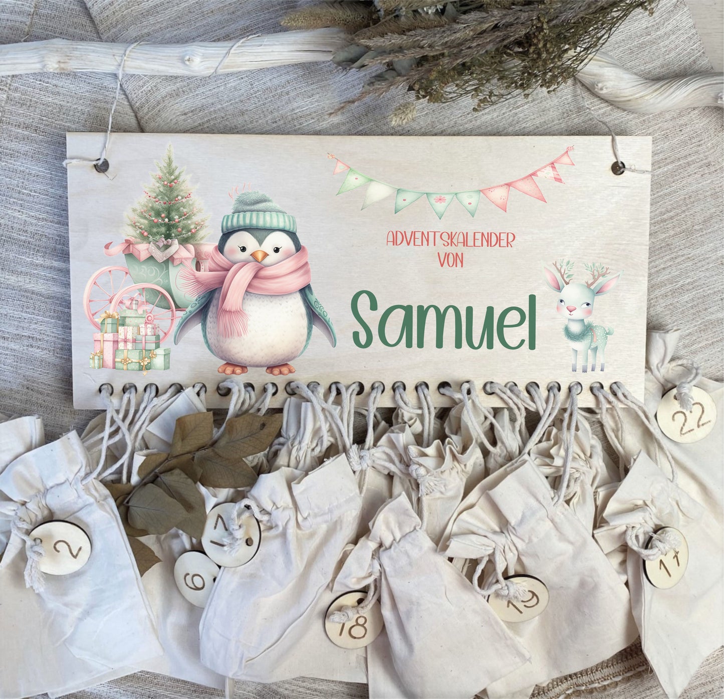 Holz Adventskalender mit Stoffsäckchen Pinguin