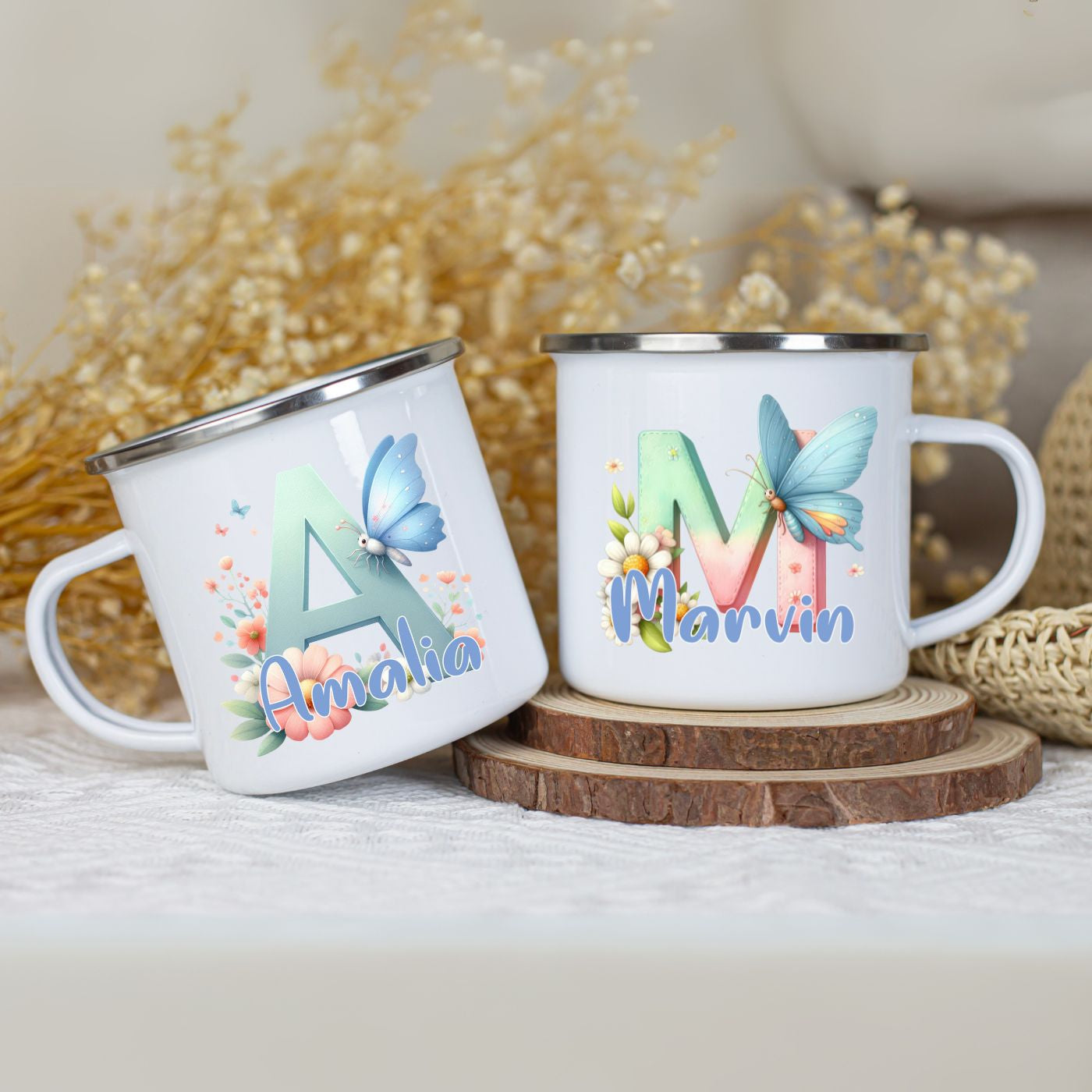 Emaille Becher mit Name personalisiert im Schmetterling Design