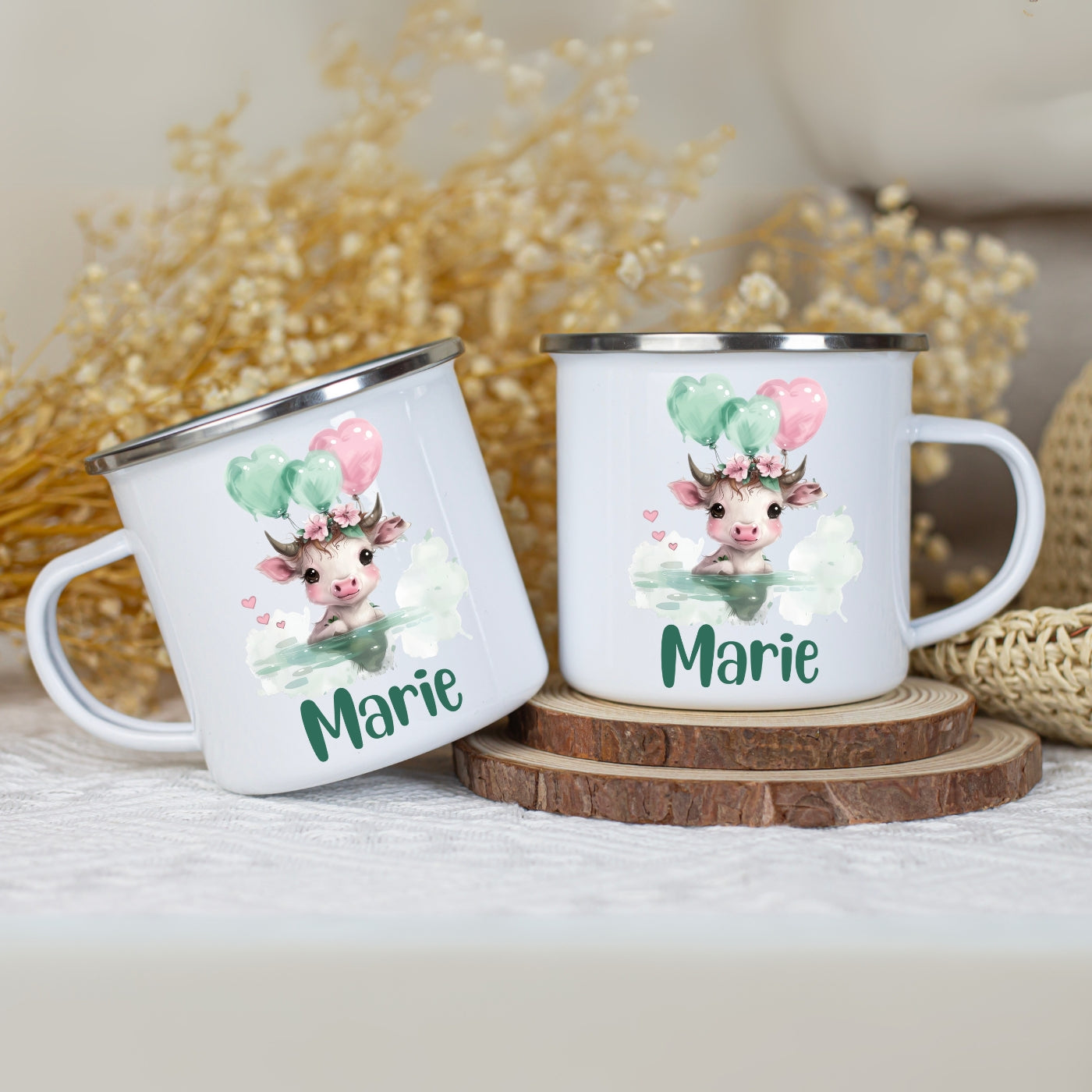 Emaille Tasse personalisiert – Kindertasse mit Namen und grünen Tiermotiven