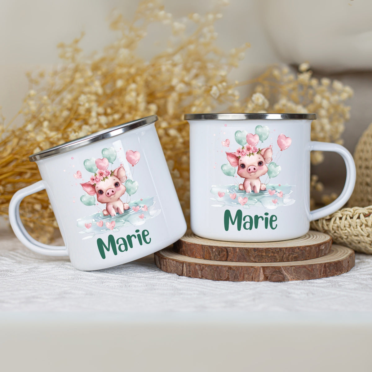 Emaille Tasse mit grünen Tierchen und Namen – Kindertasse personalisiert