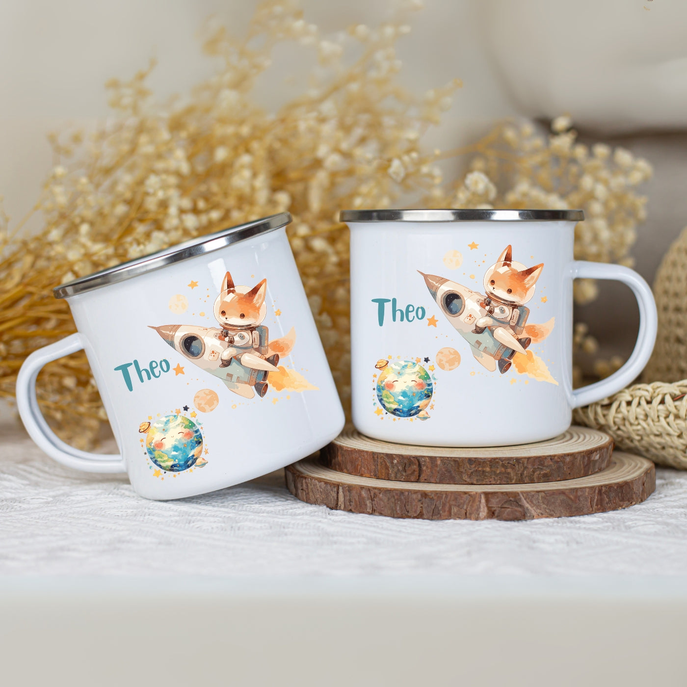 Emaille Tasse personalisiert – Kindertasse mit Namen und Weltall-Motiv