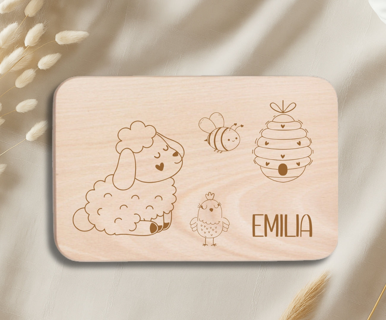 Personalisiertes Holzbrettchen Kinder – Bauernhof Motiv mit Gravur (Kuh, Pferd, Schaf, Dorf)