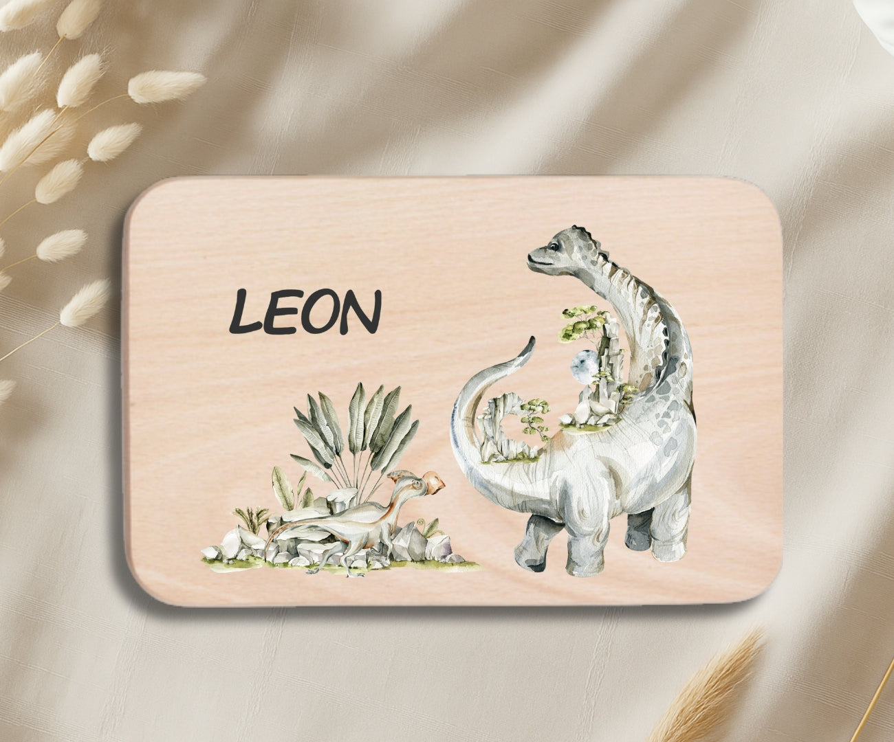 Personalisiertes Holzbrettchen Kinder – Dino Motiv mit Name