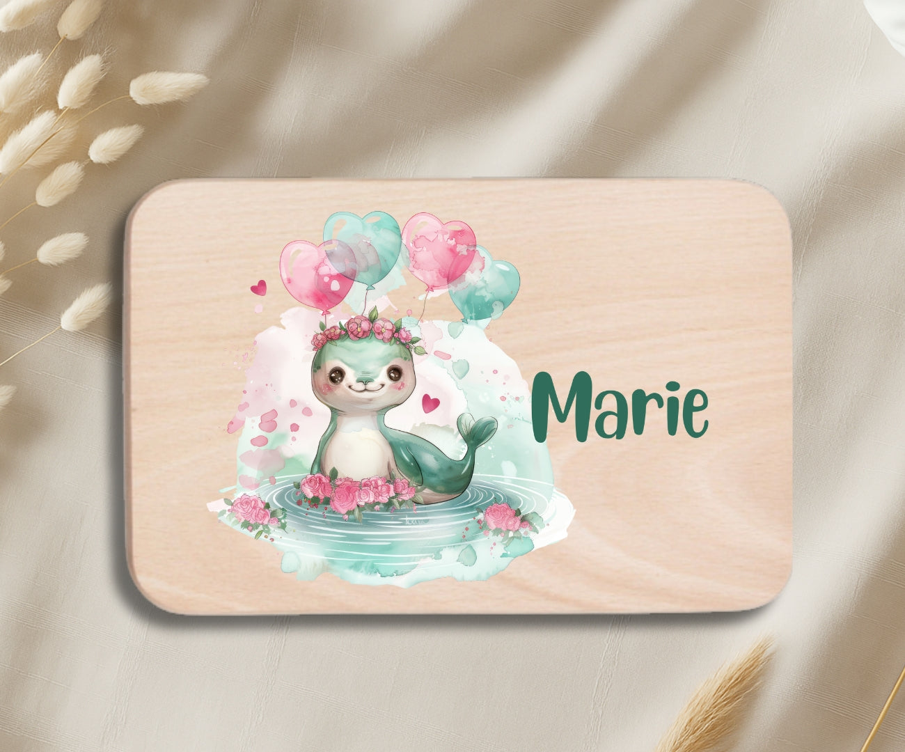 Personalisiertes Holzbrettchen Kinder – Grüne Tierchen Motiv mit Name