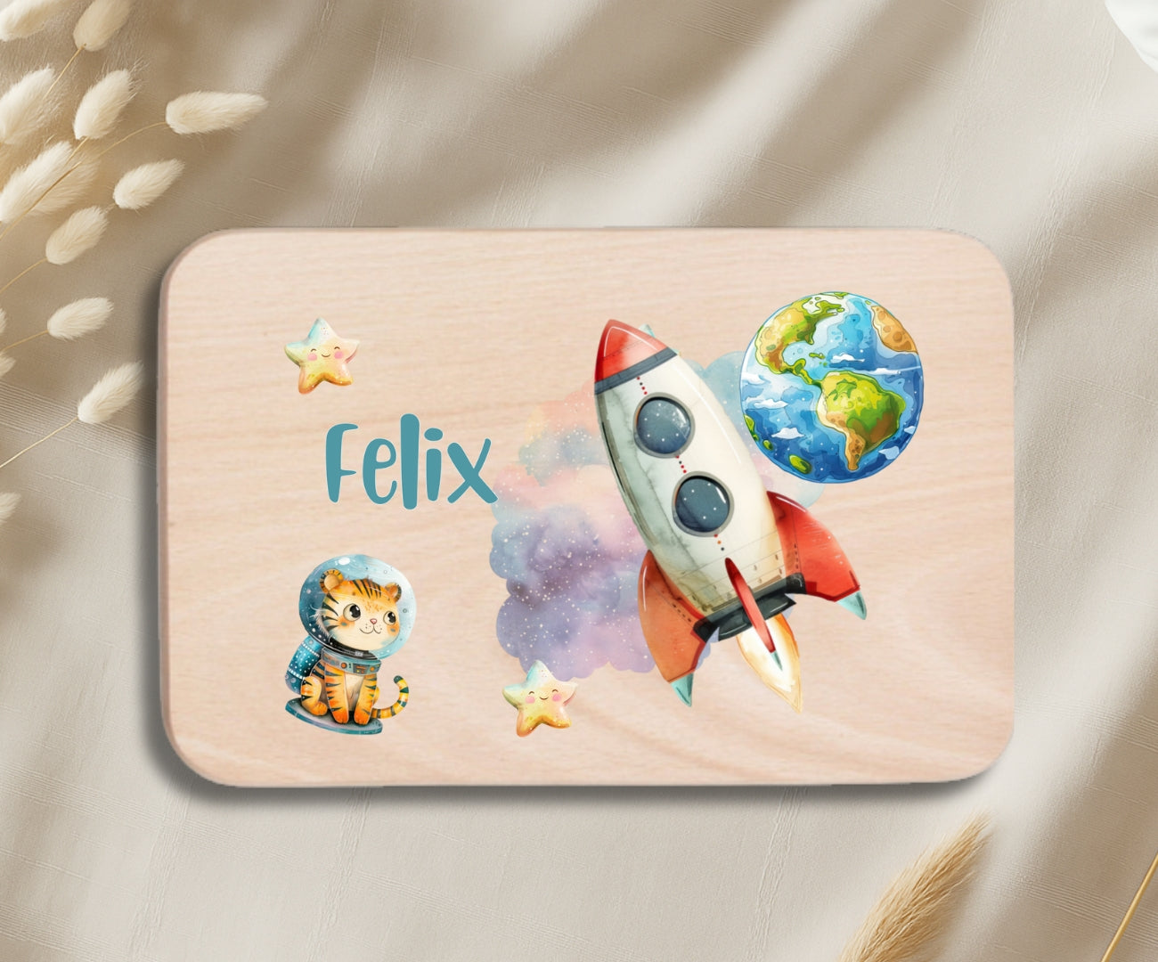 Personalisiertes Holzbrettchen Kinder – Weltall Motiv mit Name