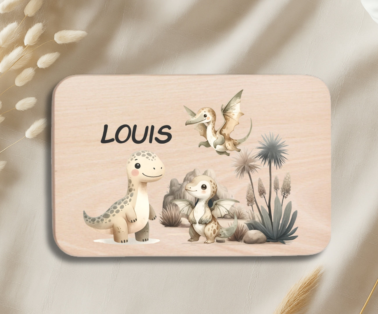 Personalisiertes Holzbrettchen Kinder – Dino Motiv mit Name