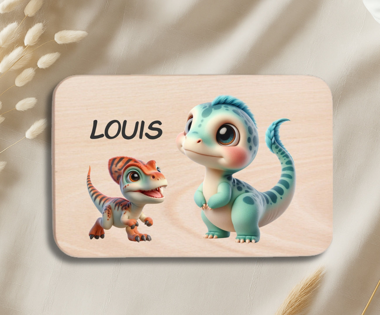 Personalisiertes Holzbrettchen Kinder – Dino Motiv mit Name
