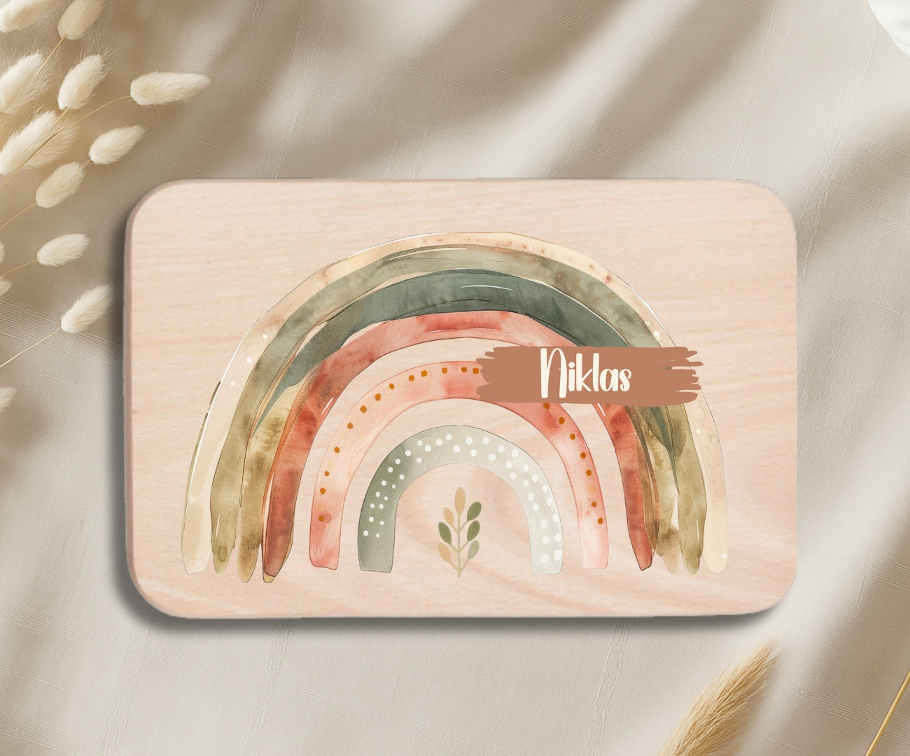 Personalisiertes Holzbrettchen Kinder – Regenbogen Motiv mit Name