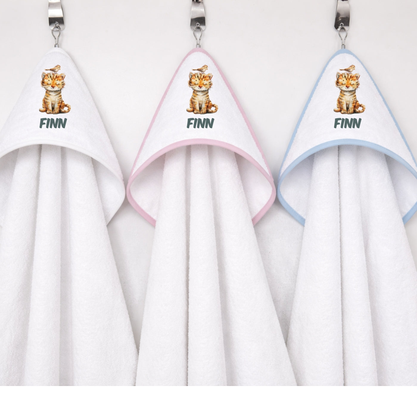 Kapuzenhandtuch Baby personalisiert – Tiere bunt mit Namen