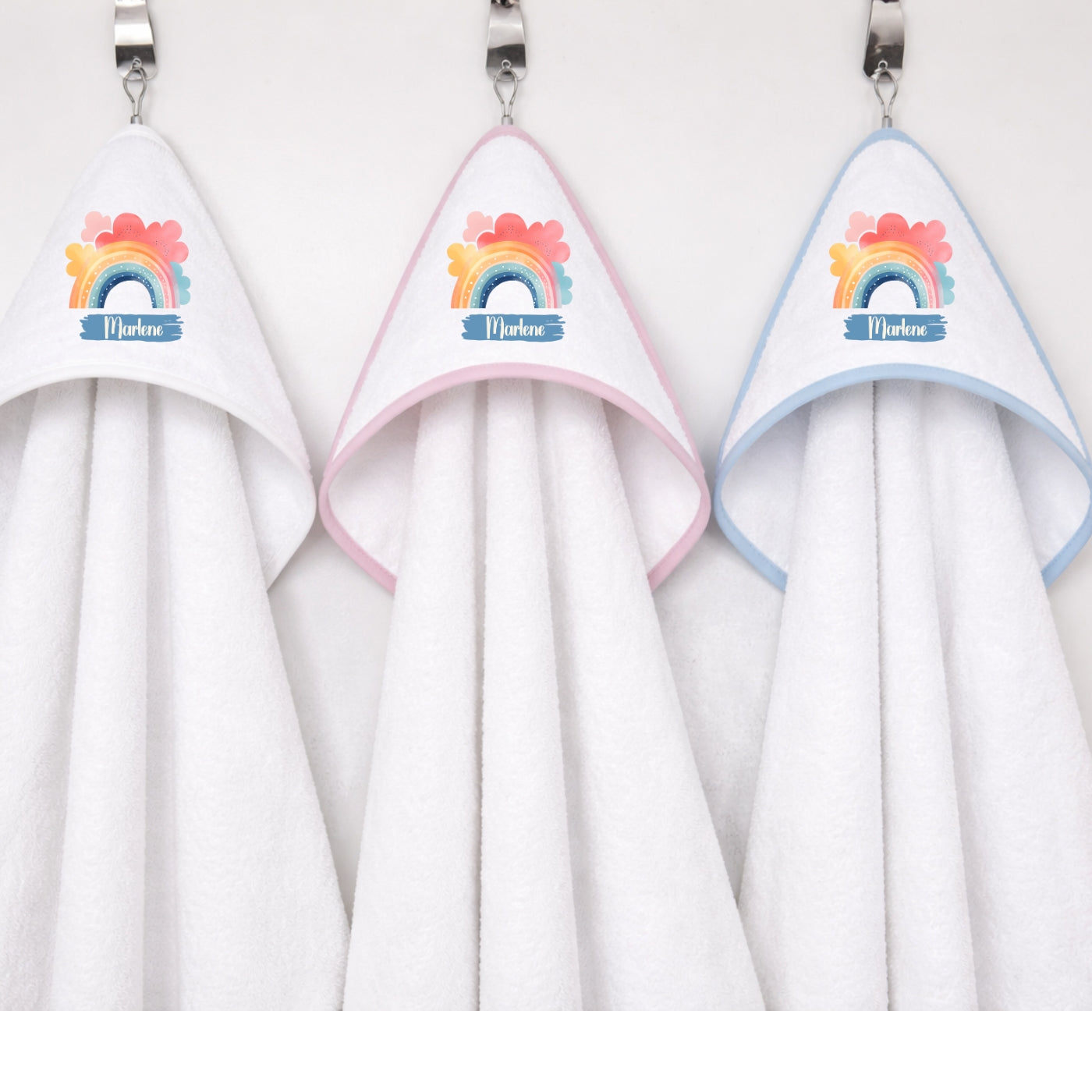 Kapuzenhandtuch Baby personalisiert – Regenbogen mit Namen
