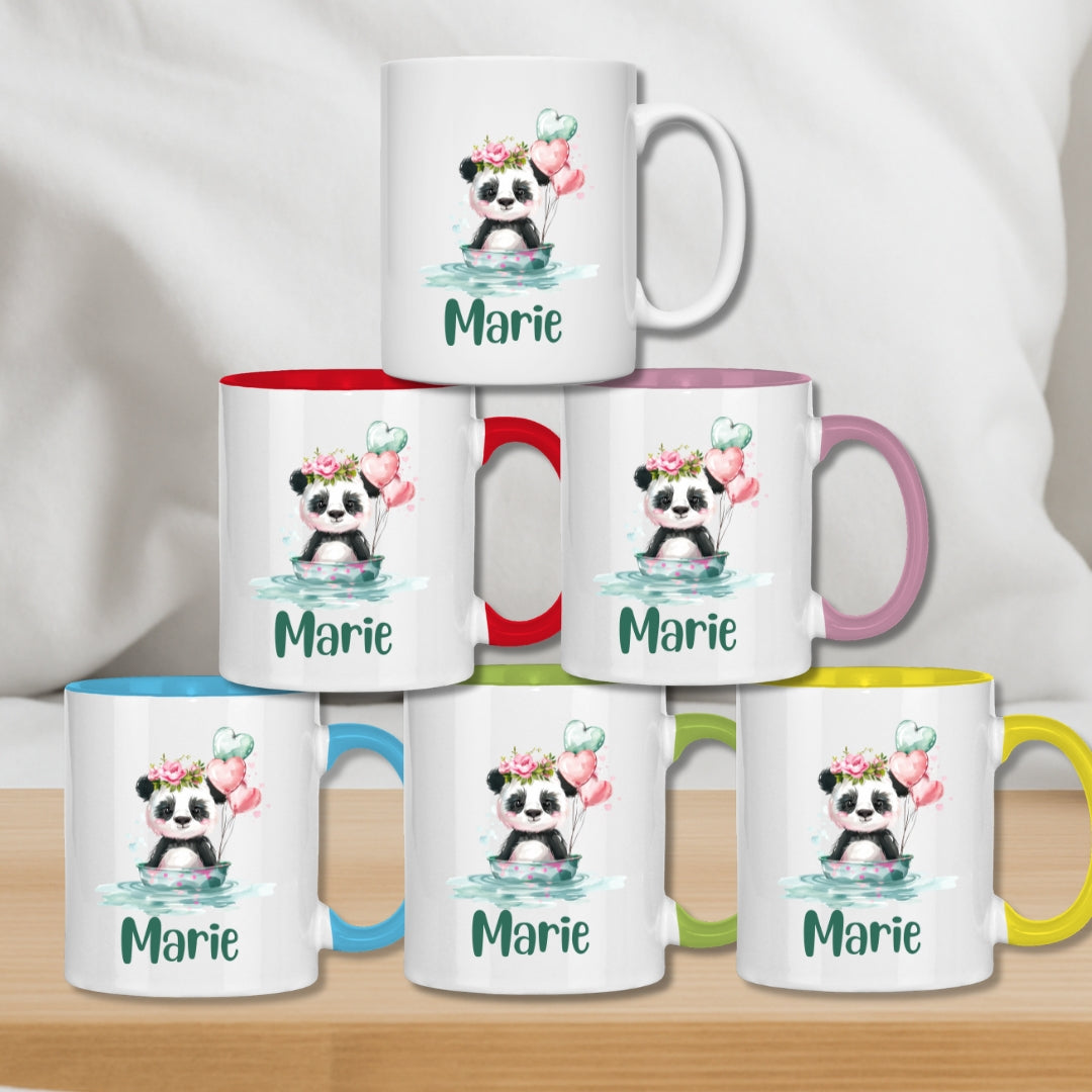 Kindertasse personalisiert – Keramiktasse mit grünen Tieren und Namen