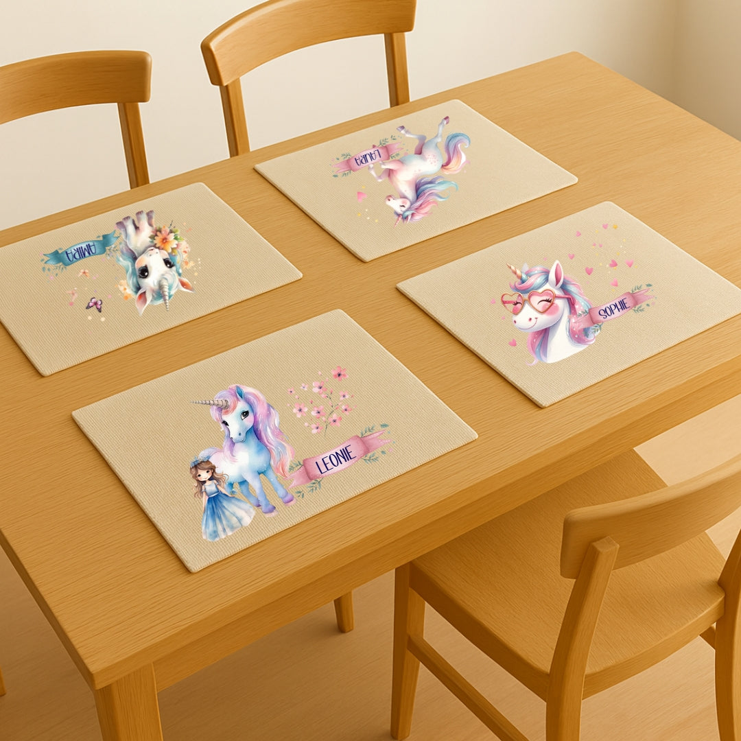 Personalisiertes Platzdeckchen Einhorn für Kinder – tischunterlage abwaschbar oder waschbar mit Namen