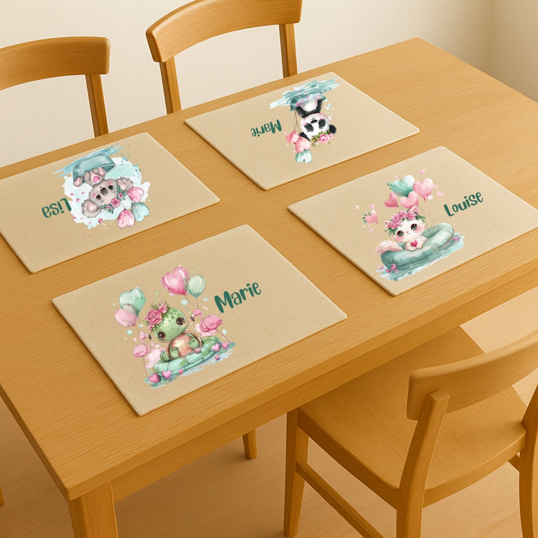 Platzdeckchen Kinder – personalisierbares Tischset mit Koala, Katze & Schildkröte, waschbar und abwischbar, 30 × 45 cm