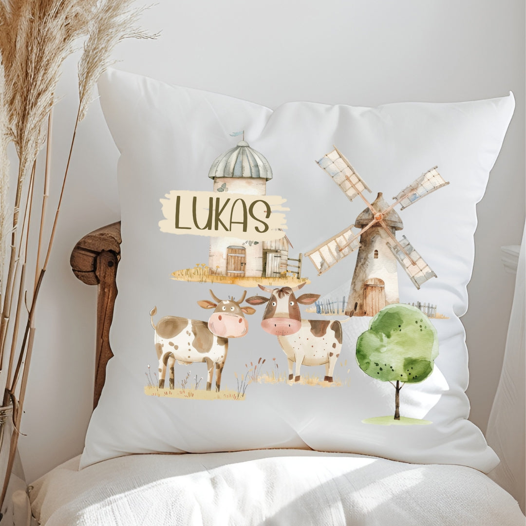 Personalisiertes Bauernhof-Kissen mit Namen – Traktor, Dorf, Pferd