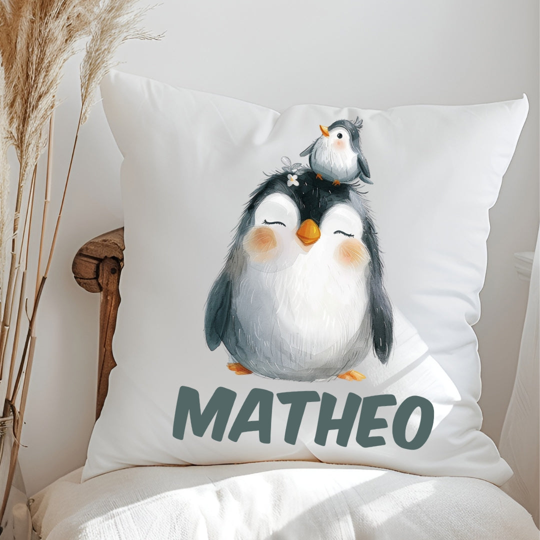 Kissen mit bunten Tieren & Namen – Panda, Pinguin & Co. – personalisiert