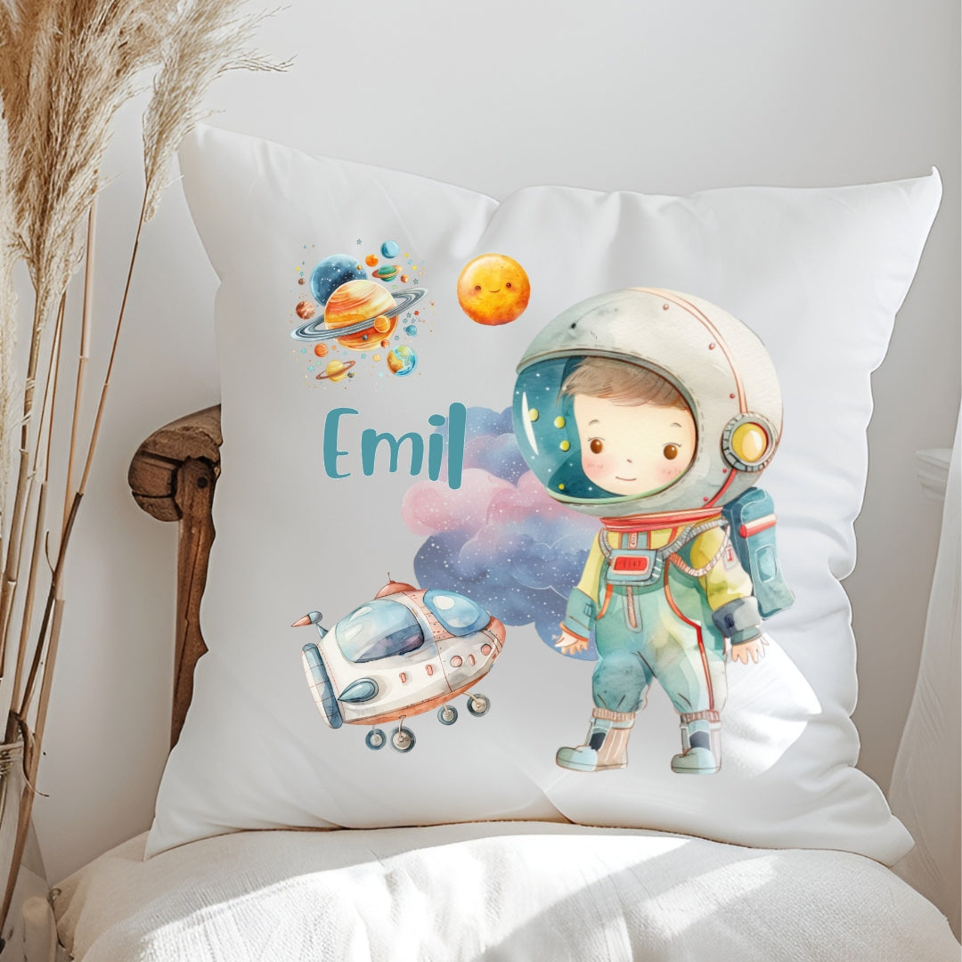 personalisiertes Kinderkissen mit Rakete & Planeten