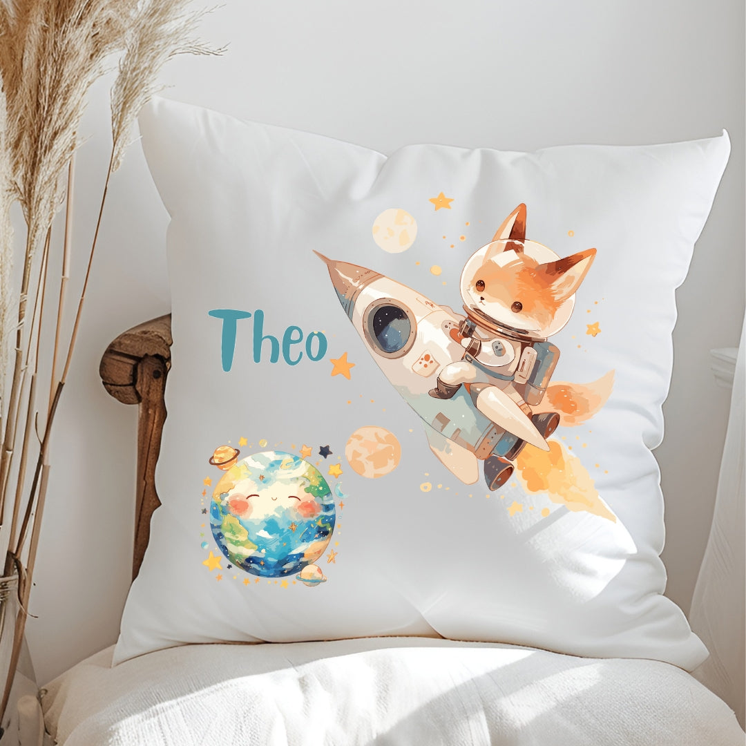 personalisiertes Kinderkissen mit Rakete & Planeten