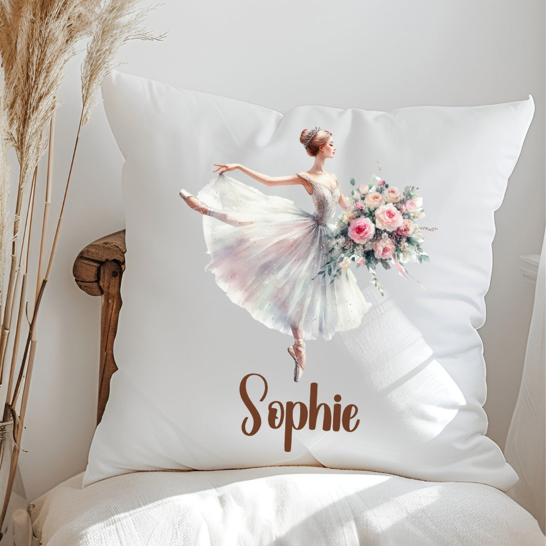 Personalisiertes Ballerina-Kissen mit Namen –  extra weich